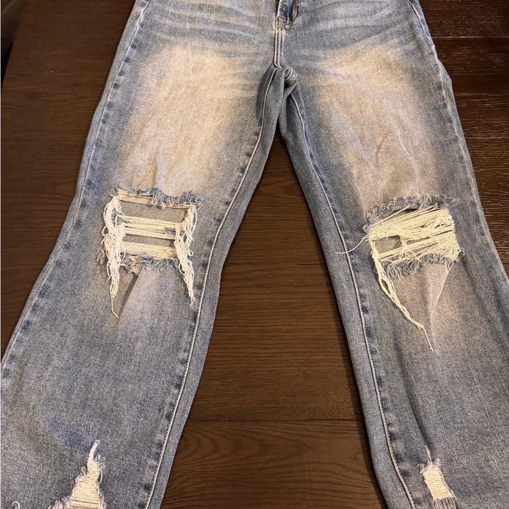 Distressed Risen Blue Jeans (Used)